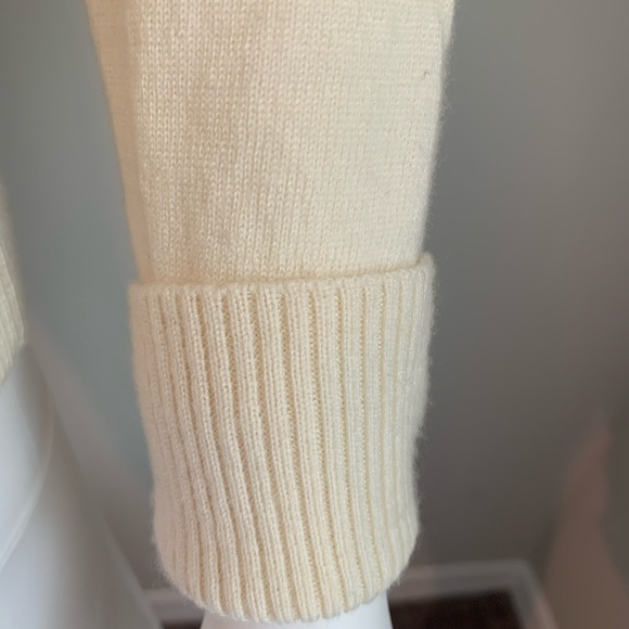 Banana Republic Argyle Sweater - Picture 3 of 5